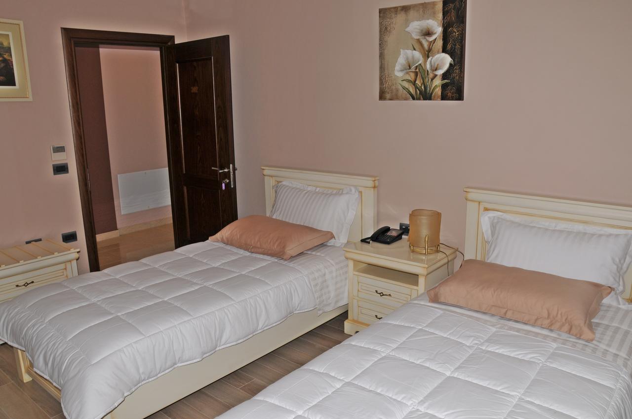 Dream'S Hotel Gjirokastër Dış mekan fotoğraf